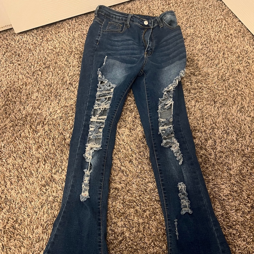 SHEIN Ripped Blue Women’s Jeans